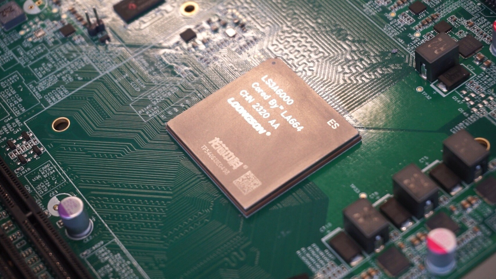 Китайський процесор Loongson 3A6000 за показником IPC відповідає Intel 